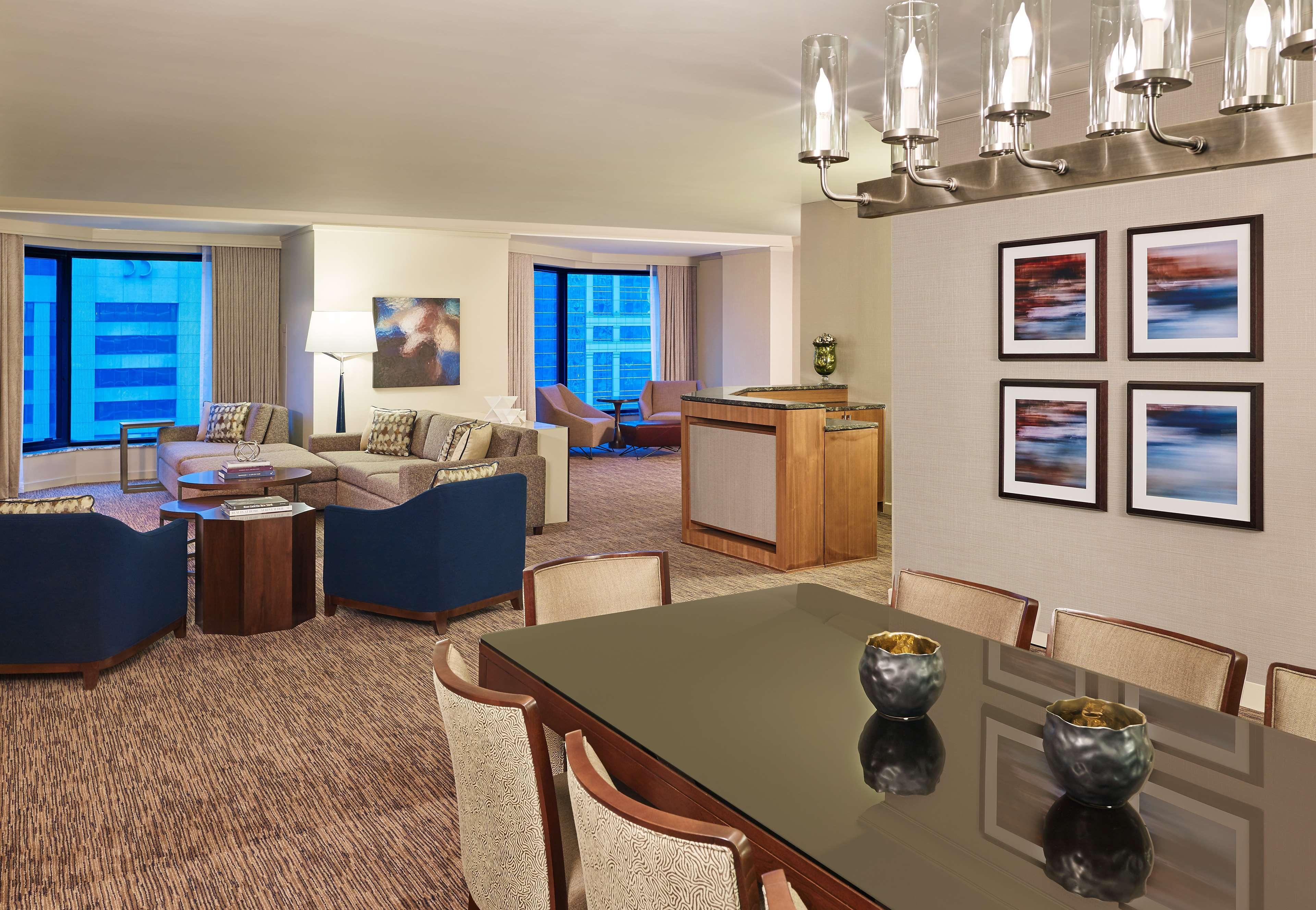 The Westin River North Hotel 4*